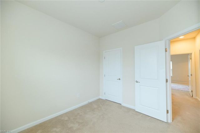 4004 Luminary DR, Williamsburg, VA 23188