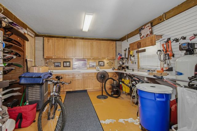 3137 County Road 415b, Brazoria, TX 77422