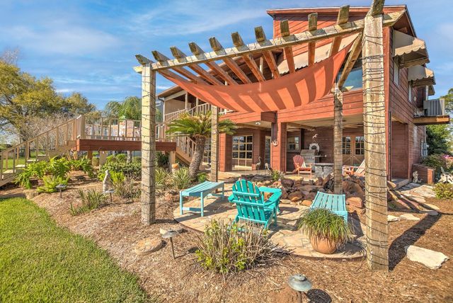 3137 County Road 415b, Brazoria, TX 77422