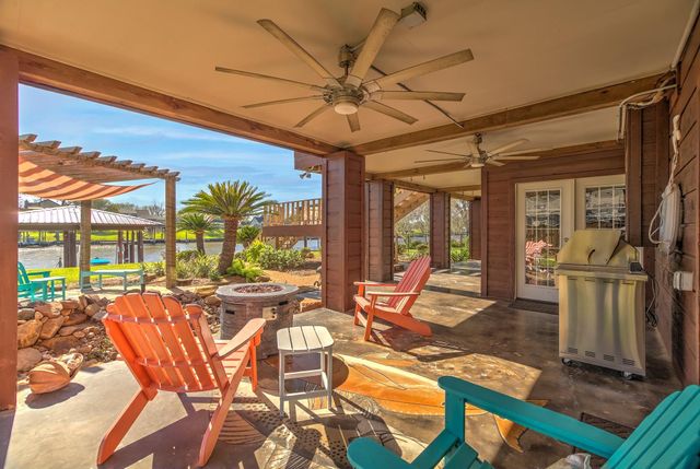 3137 County Road 415b, Brazoria, TX 77422