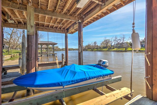 3137 County Road 415b, Brazoria, TX 77422