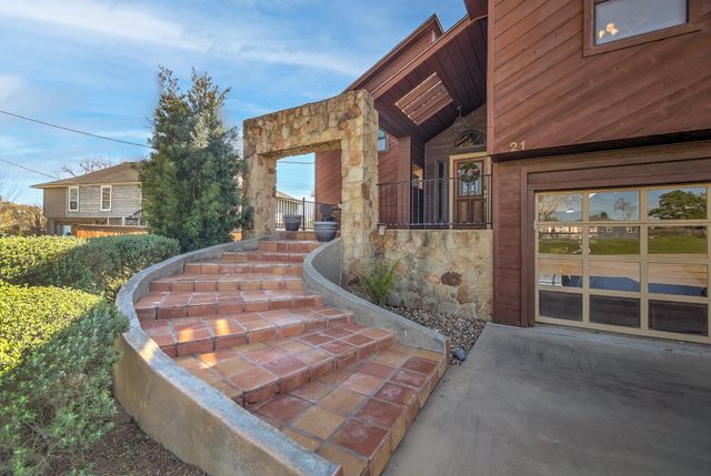 3137 County Road 415b, Brazoria, TX 77422