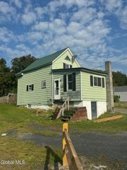 37 1/2 West Street, Whitehall, NY 12887