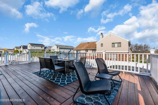 605 Spruce Street, Union Beach, NJ 07735