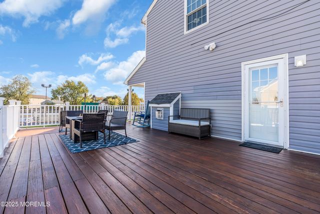 605 Spruce Street, Union Beach, NJ 07735