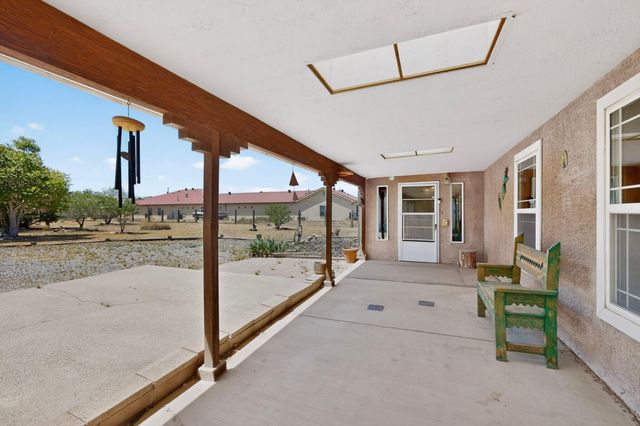 257 Sunnyslope Street SW, Albuquerque, NM 87105