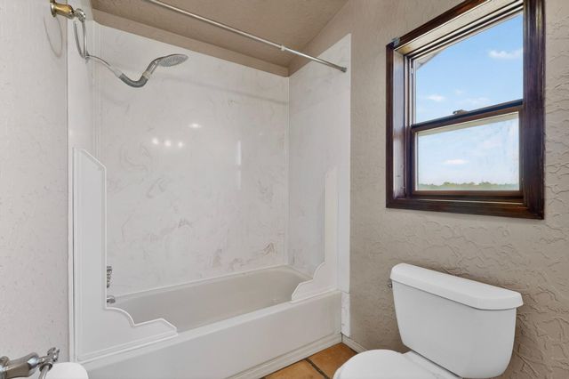 257 Sunnyslope Street SW, Albuquerque, NM 87105