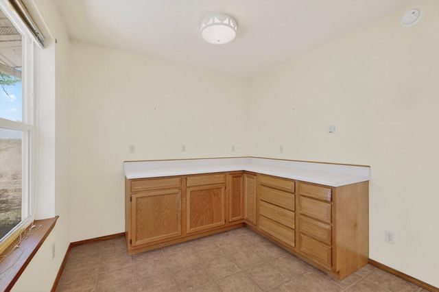 257 Sunnyslope Street SW, Albuquerque, NM 87105