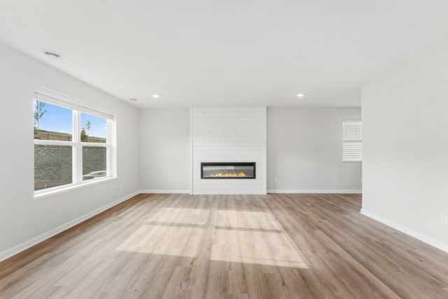 1220 Edge Circle, Jordan, MN 55352