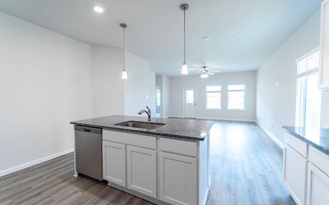 4326 Maple Root Lane, Pinehurst, TX 77362