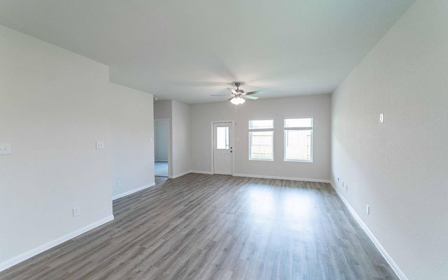 4326 Maple Root Lane, Pinehurst, TX 77362