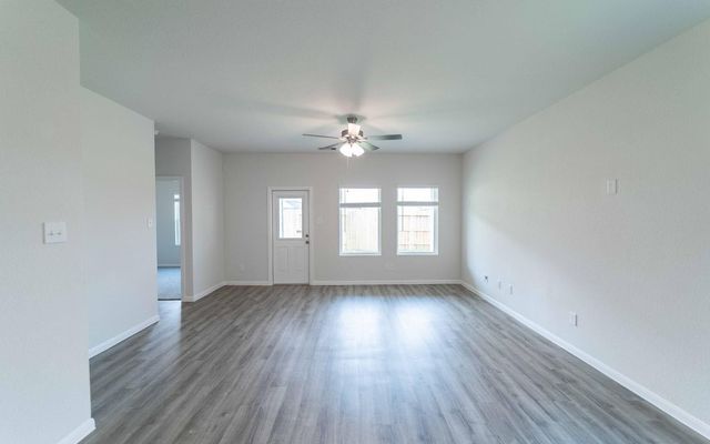 4326 Maple Root Lane, Pinehurst, TX 77362