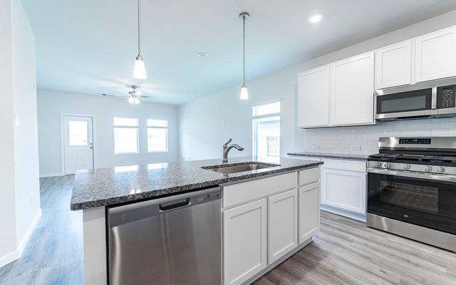 4326 Maple Root Lane, Pinehurst, TX 77362