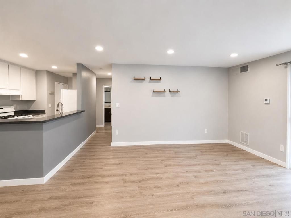 1605 S Hotel Circle B207, San Diego, CA 92108 — photo 2