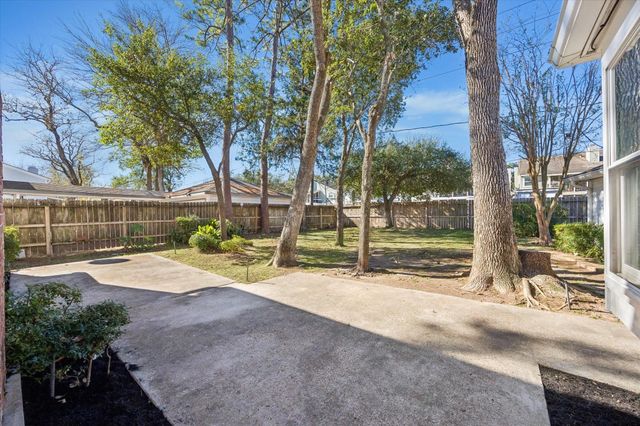727 Langwood Drive, Houston, TX 77079