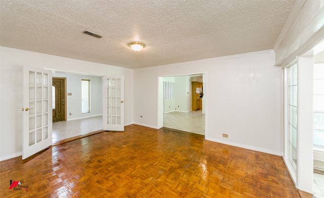 6222 S Windermere Drive, Shreveport, LA 71129