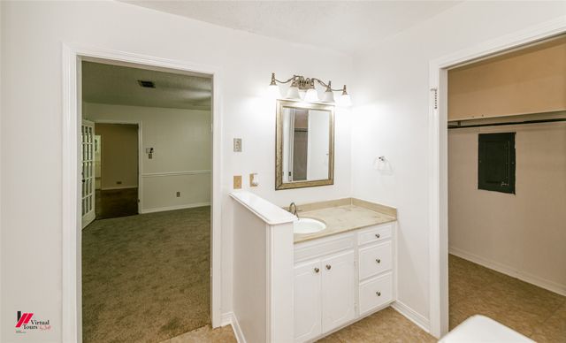 6222 S Windermere Drive, Shreveport, LA 71129