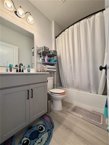 27310 Cedar Grove Drive, Lee's Summit, MO 64086