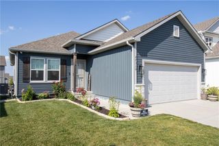 27310 Cedar Grove Drive, Lee's Summit, MO 64086