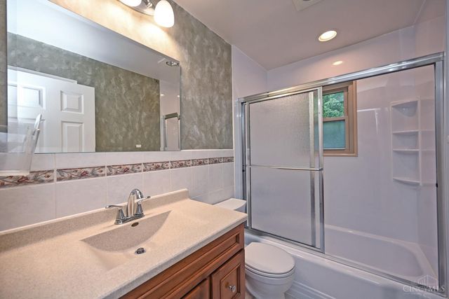 871 Meadow Ridge Drive, Union Twp, OH 45245