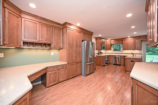 871 Meadow Ridge Drive, Union Twp, OH 45245