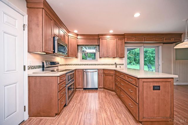 871 Meadow Ridge Drive, Union Twp, OH 45245