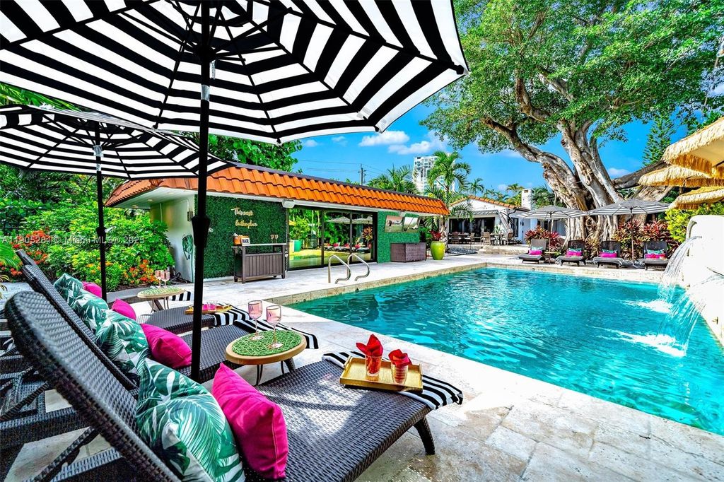 11 Sylvan Ln, Fort Lauderdale, FL 33316