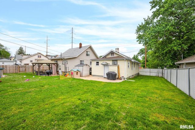 739 E LAKE Avenue, Peoria Heights, IL 61616