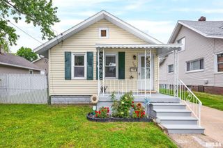 739 E LAKE Avenue, Peoria Heights, IL 61616
