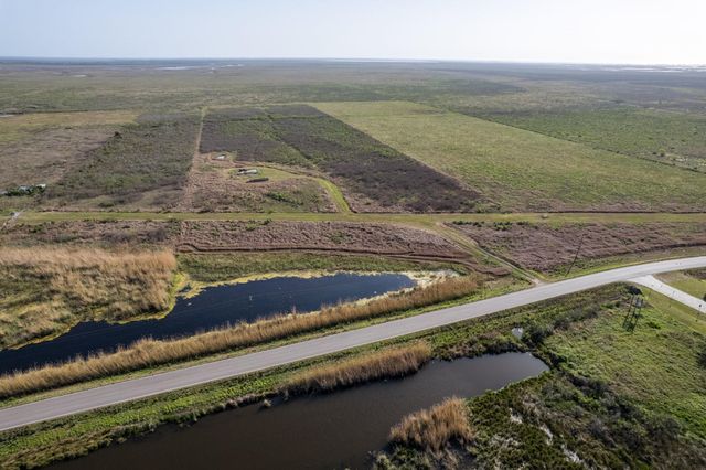 0 0 Cr-792, Freeport, TX 77541