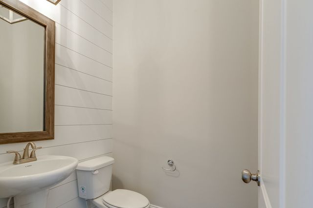 124 Candice Court, Murfreesboro, TN 37128