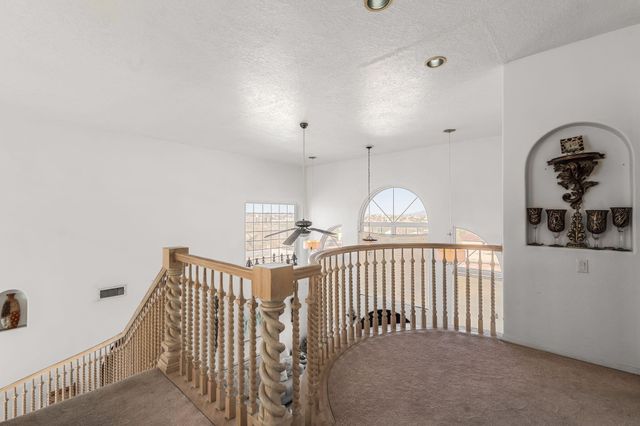 4800 Driftwood Avenue NW, Albuquerque, NM 87114