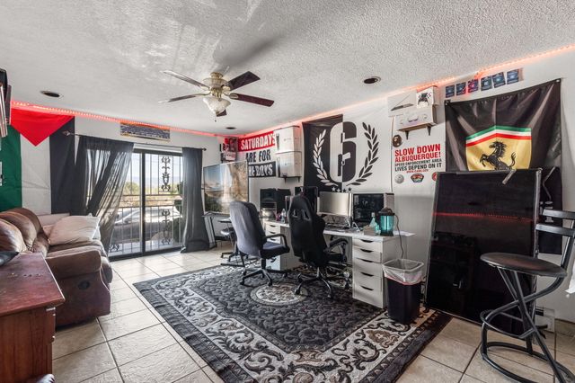4800 Driftwood Avenue NW, Albuquerque, NM 87114