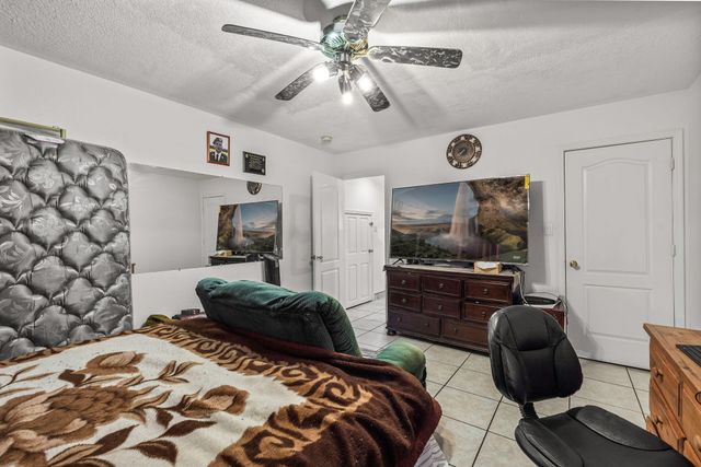 4800 Driftwood Avenue NW, Albuquerque, NM 87114