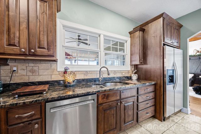 410 Lamp Post Drive, Zirconia, NC 28790