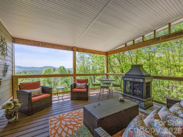 410 Lamp Post Drive, Zirconia, NC 28790