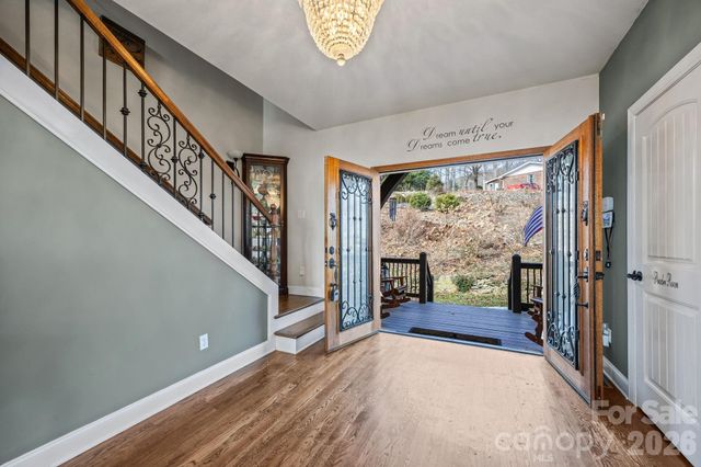 410 Lamp Post Drive, Zirconia, NC 28790