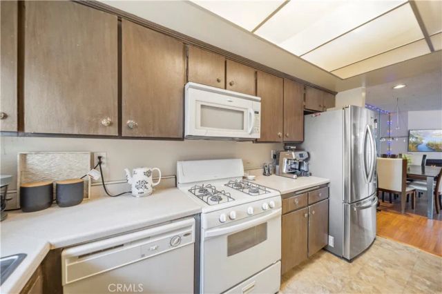 1236 1236 N Columbus Avenue 27, Glendale, CA 91202