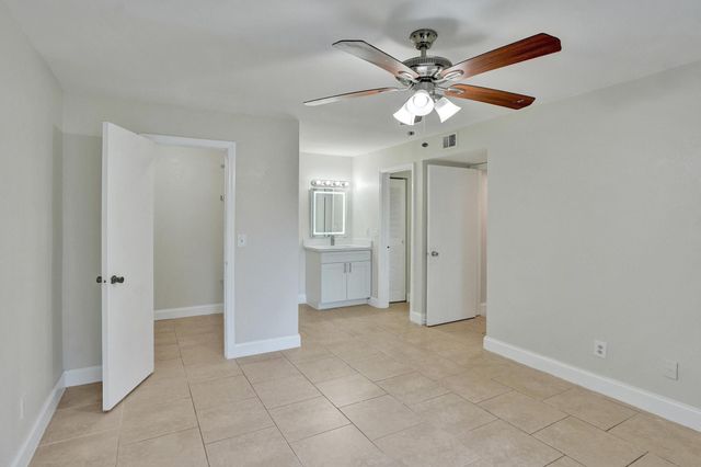12650 Vista Isles Drive 918, Sunrise, FL 33325