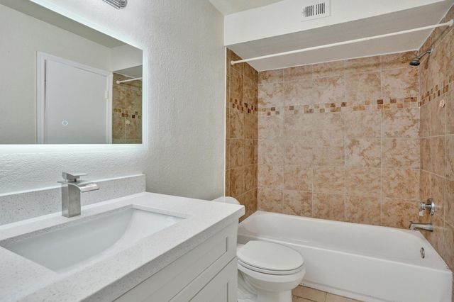 12650 Vista Isles Drive 918, Sunrise, FL 33325