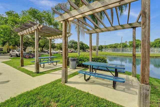 12650 Vista Isles Drive 918, Sunrise, FL 33325
