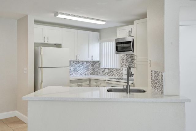 12650 Vista Isles Drive 918, Sunrise, FL 33325