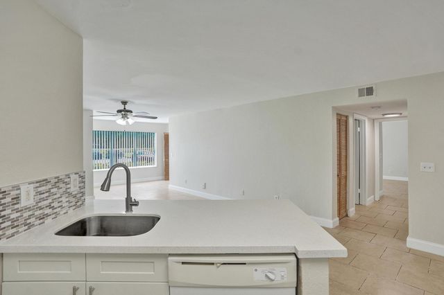 12650 Vista Isles Drive 918, Sunrise, FL 33325