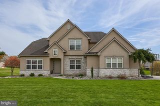 443 W CHARLOTTE STREET, Millersville, PA 17551