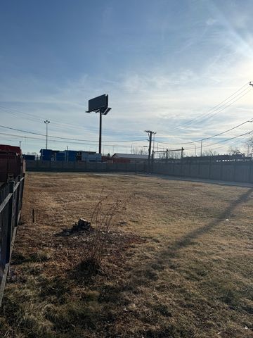 5113 W Lexington Street, Chicago, IL 60644