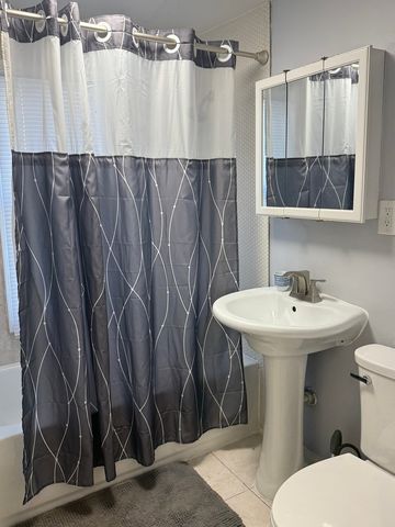 5113 W Lexington Street, Chicago, IL 60644