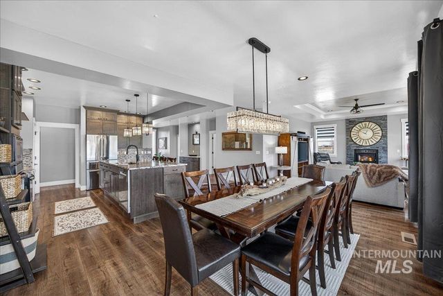 8150 S Locust Grove Rd, Meridian, ID 83642