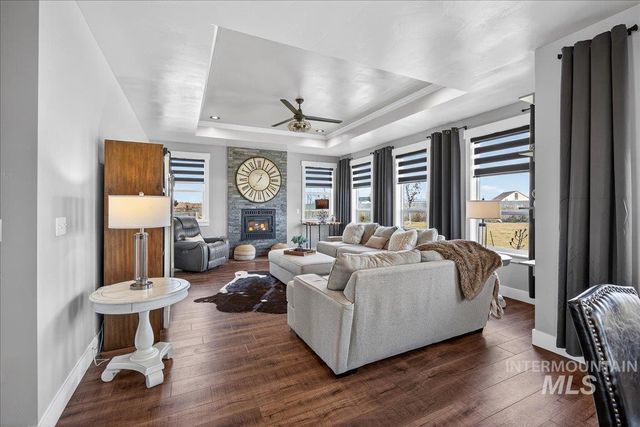 8150 S Locust Grove Rd, Meridian, ID 83642