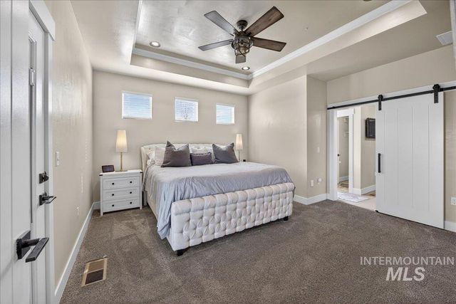 8150 S Locust Grove Rd, Meridian, ID 83642