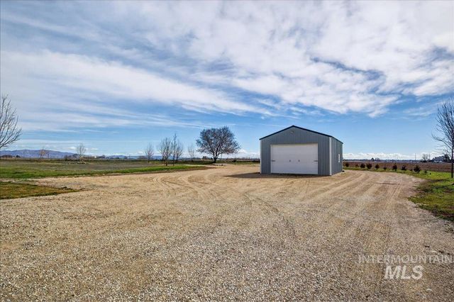 8150 S Locust Grove Rd, Meridian, ID 83642